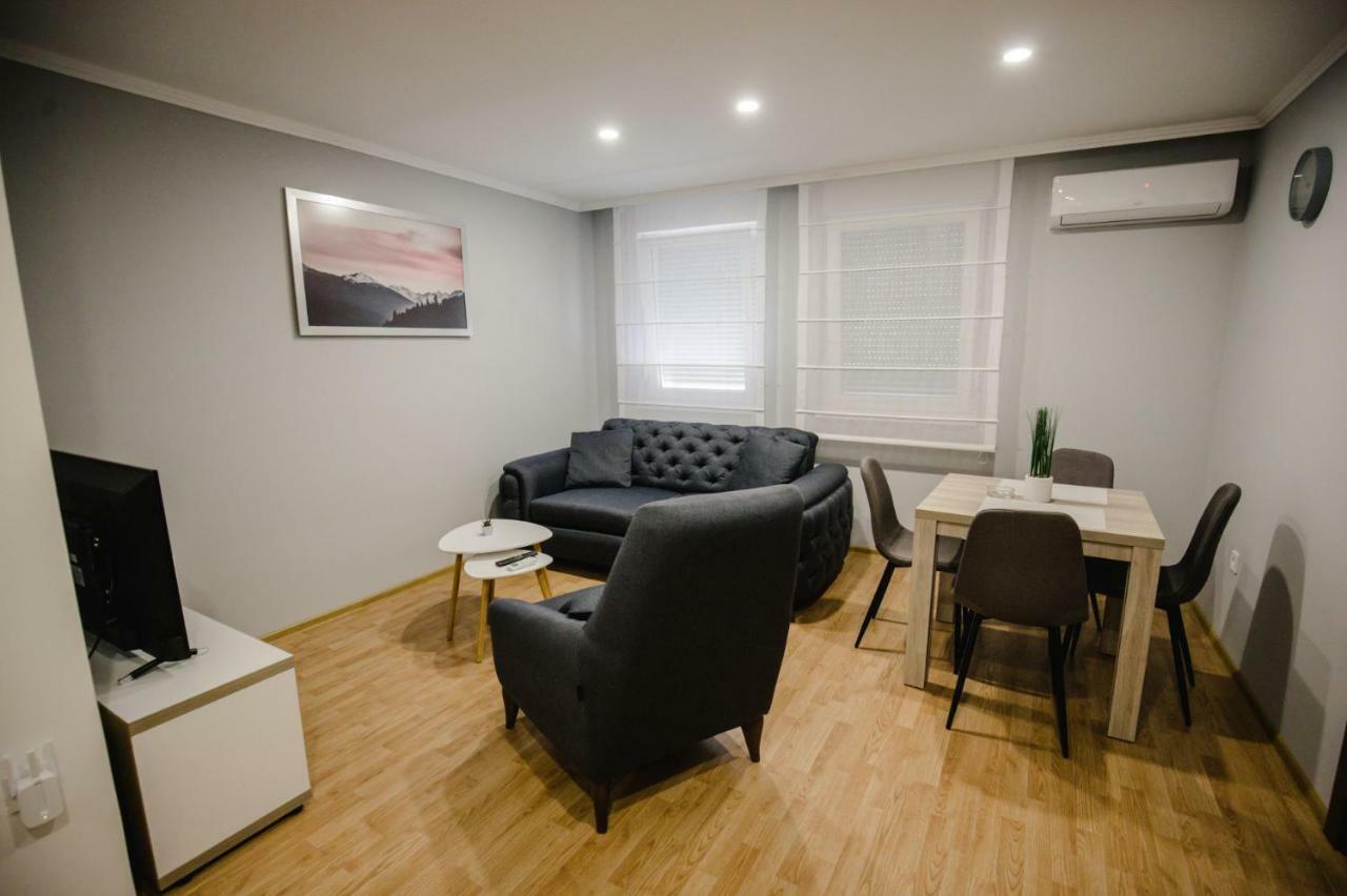 דירות Brčko Trupl Apartman 5 - Stan Na Dan מראה חיצוני תמונה