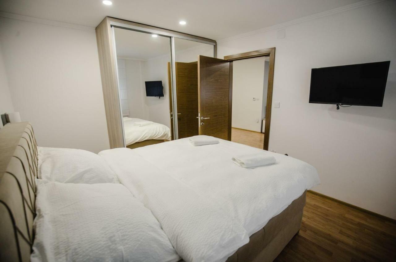 דירות Brčko Trupl Apartman 5 - Stan Na Dan מראה חיצוני תמונה